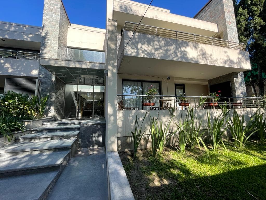 Departamento - Yerba Buena - 1