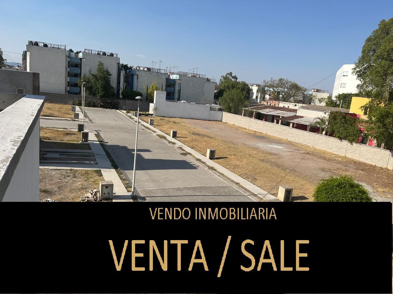 SE VENDE TERRENO EN HACIENDA DE LOS LAURELES - 1