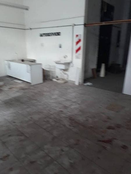 deposito en alquiler muy bien ubicado cerca de zona comercial apto varios rubros - 1