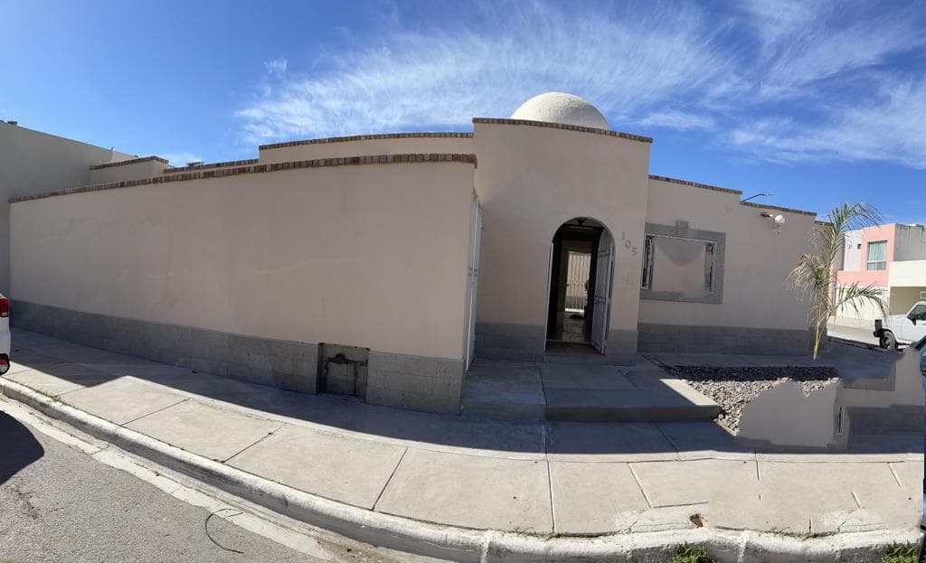 CASA EN RENTA SECTOR RESIDENCIAL PASEO DEL TEC TORREON - 1