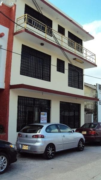 Edificio en renta - 1