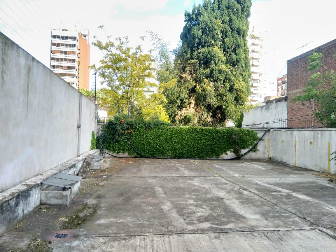 Cochera en alquiler - 15 mts2 - La Plata - 1