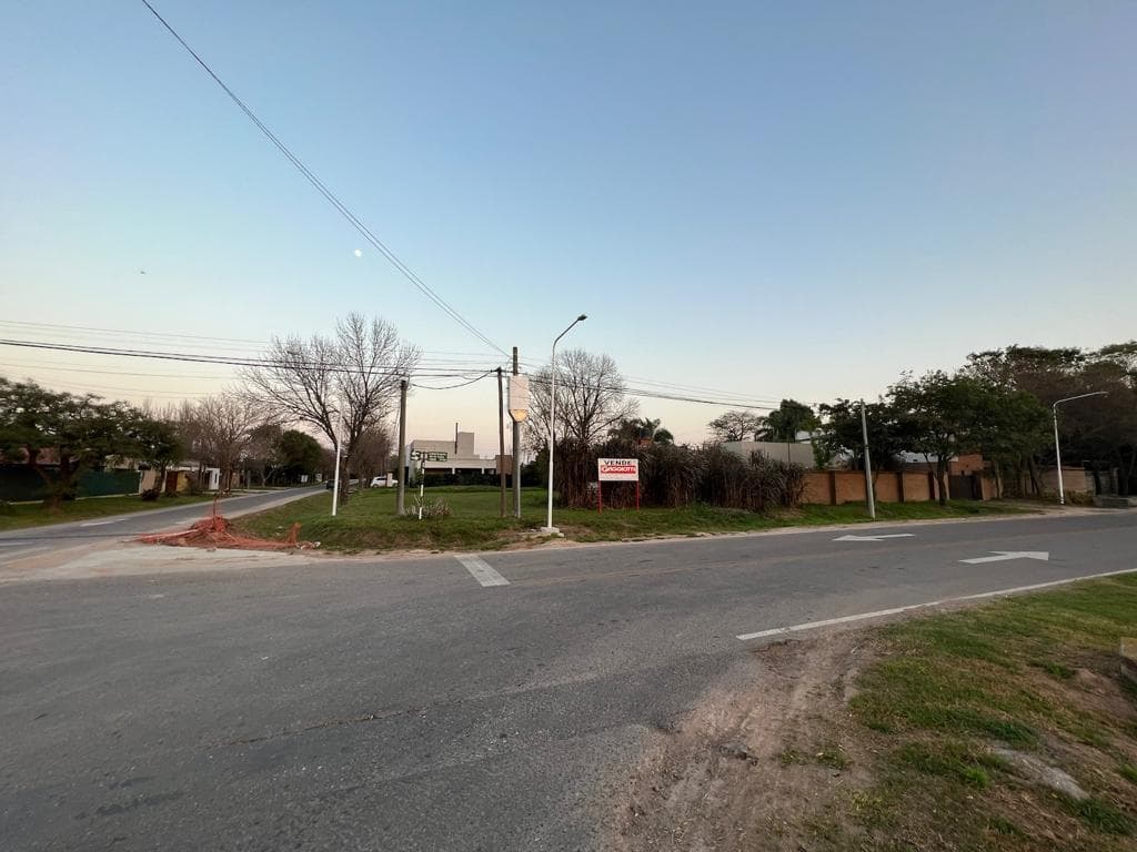 Terreno - Barrio Villa Los Álamos - 1