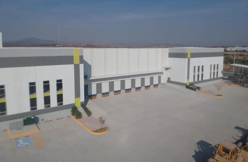 Bodega / Nave Industrial en renta en Silao - 1
