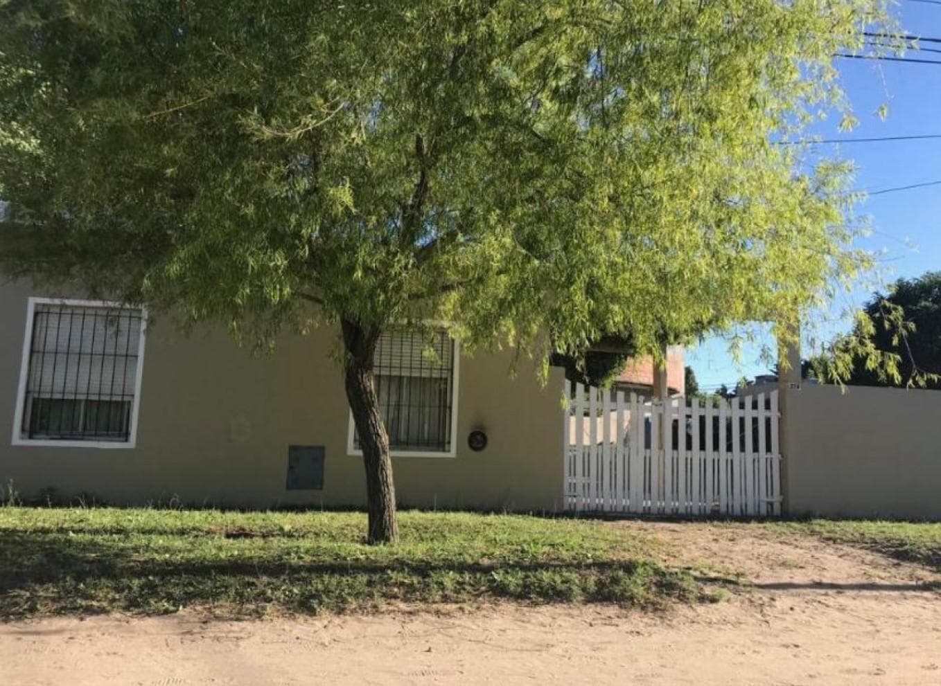 Venta Casa 2 amb con Monoambiente - 1
