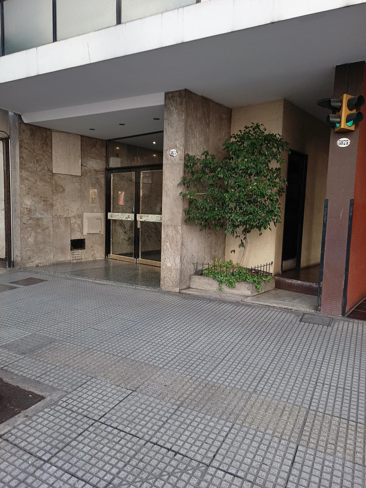 Cochera en Caballito A. Rivadavia 5881 - P.Baja - - 1