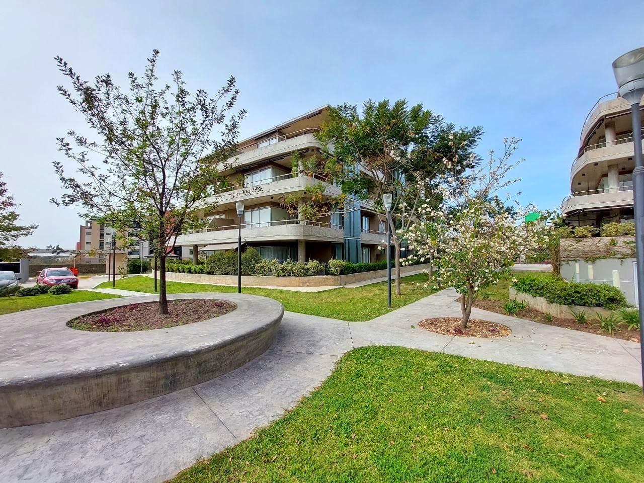 Departamento en venta 3 dormitorios en Yerba Buena - 1