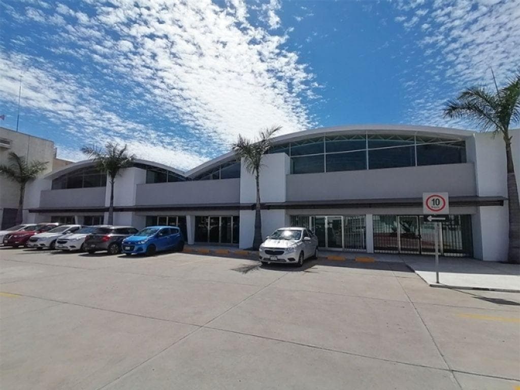 Local en Renta, Blvd. Vicente Valtierra 878 m2 - 1