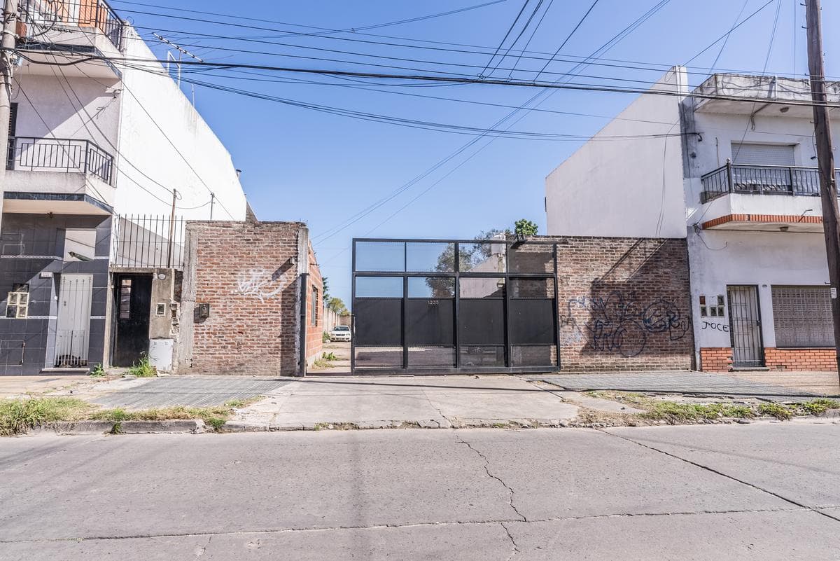 Terreno en Venta excelente ubicación ideal para edificio, actual estacionamiento. - 1