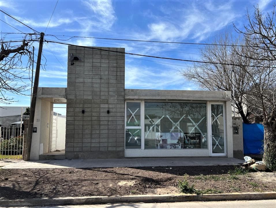Casa - Barrio Los Nogales - 1
