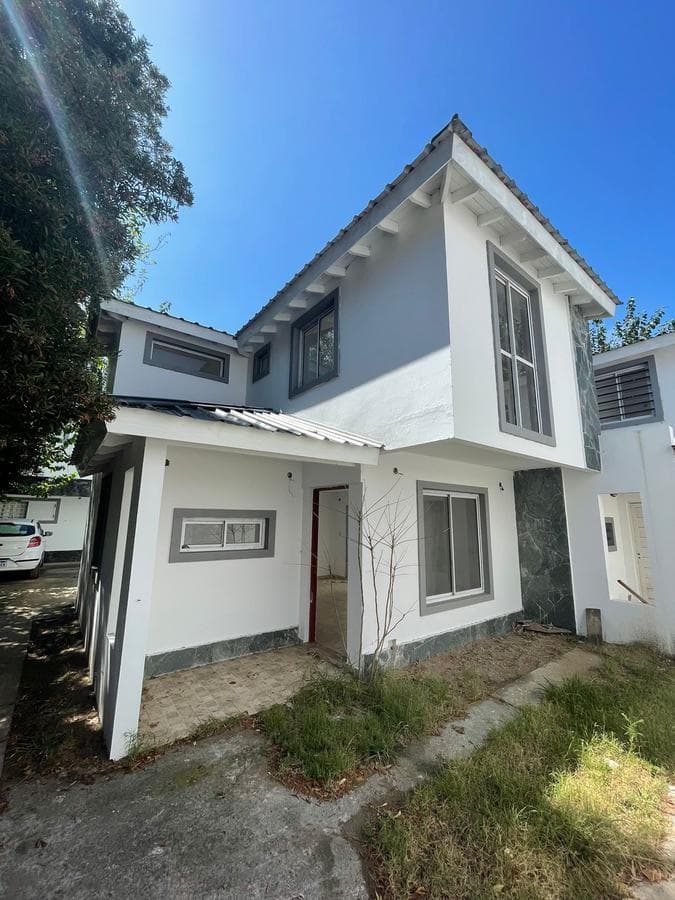Casa en venta - 1 Dormitorio 2 Baños - 55Mts2 - Costa Azul - 1