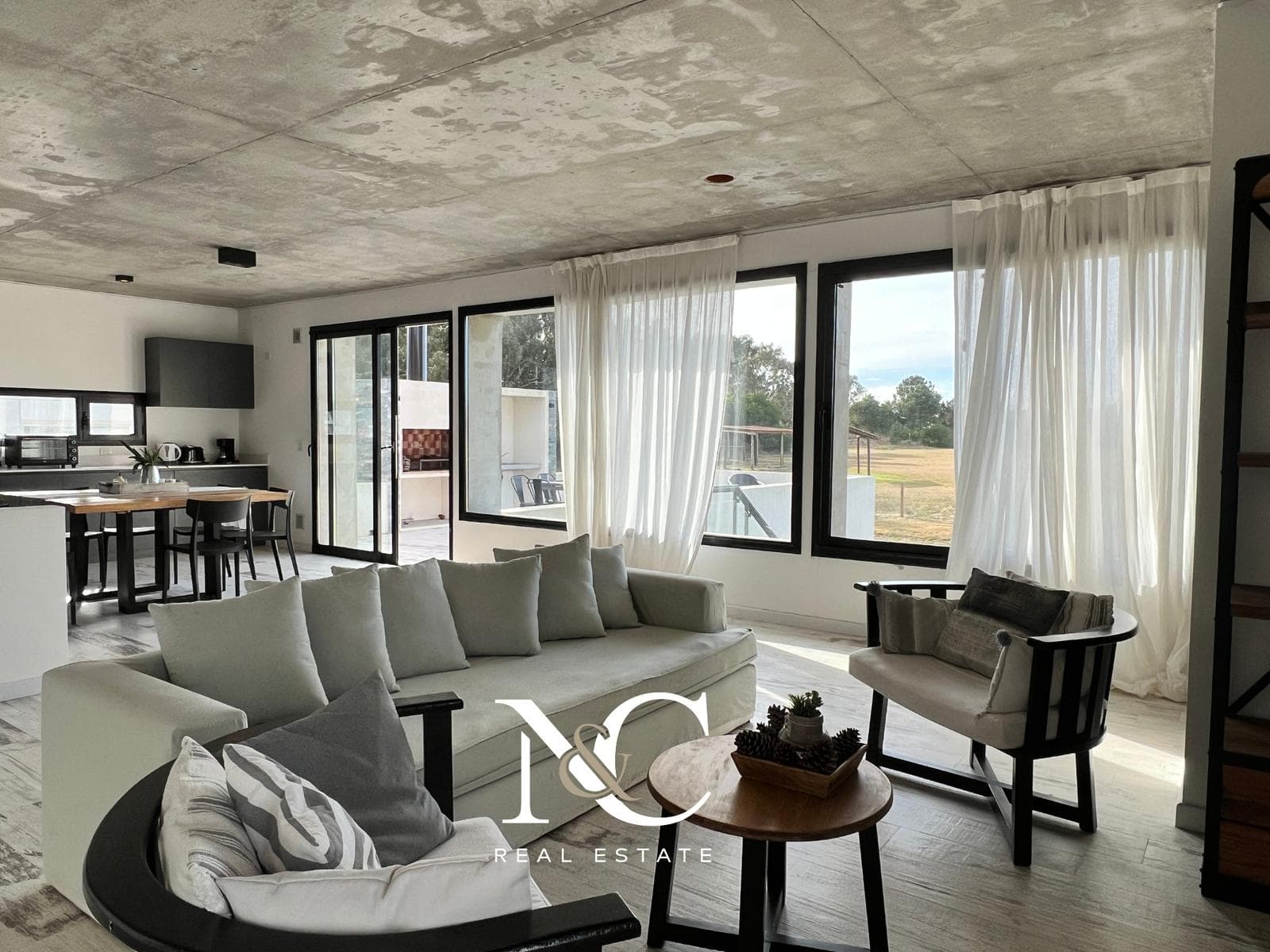Casa en venta en Costa Esmeralda con fondo al polo - 1