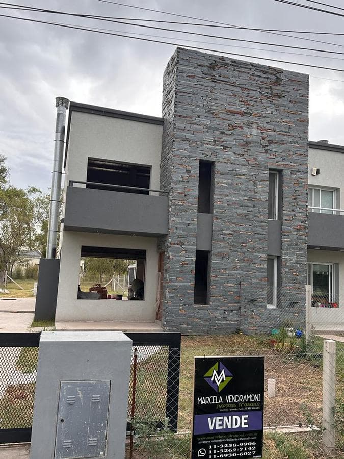 DUPLEX EN POZO CLUB DE CAMPO EL MORO MARCOS PAZ BUENOS AIRES - 1