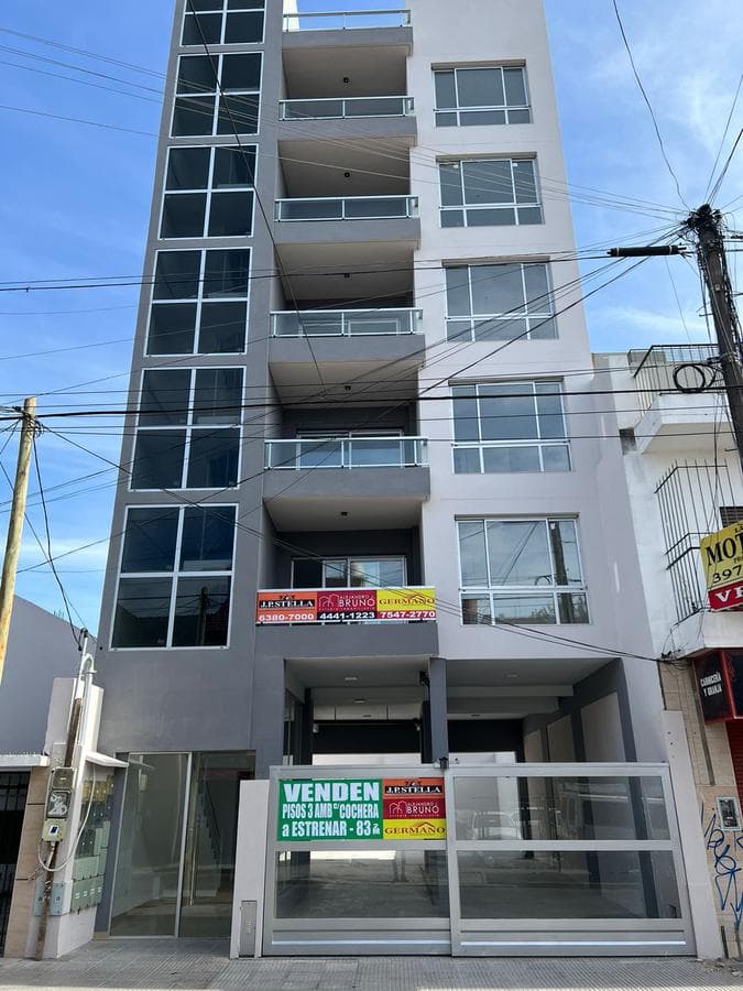 Piso 3 Amb. a Estrenar c/ Cochera 83 m² - S.Justo (Ctro) - 1
