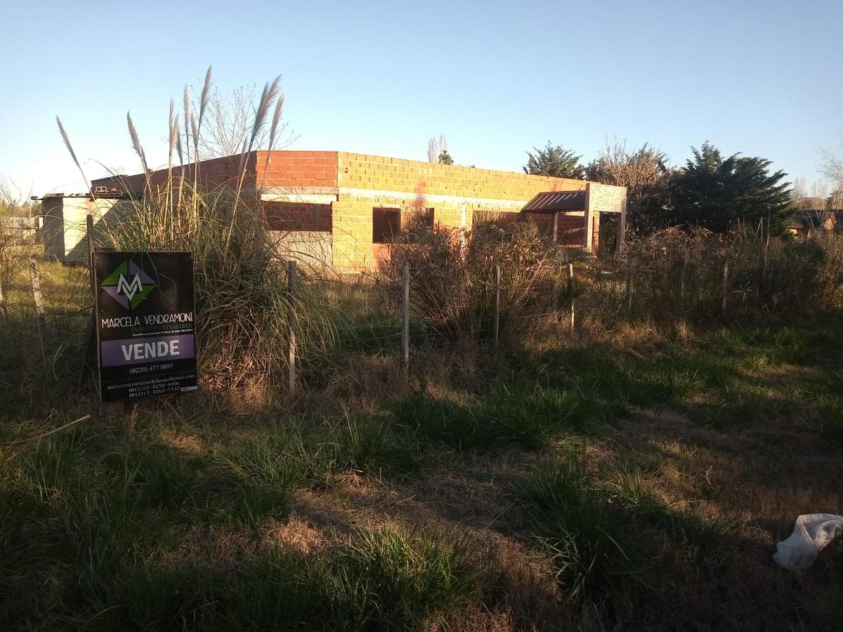 CASA A TERMINAR EN VENTA - EL MORO - MARCOS PAZ - 1