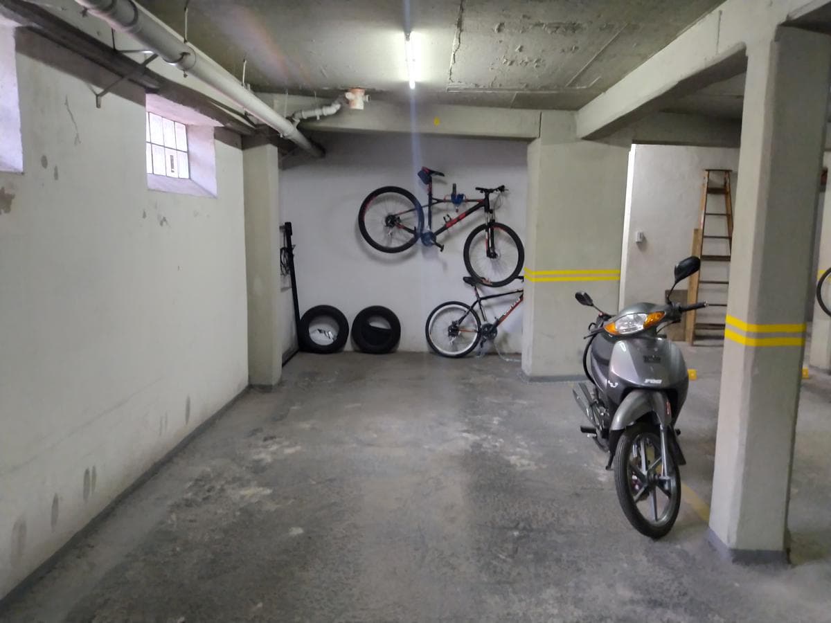 COCHERA EN VENTA - ZONA LOURDES - 1