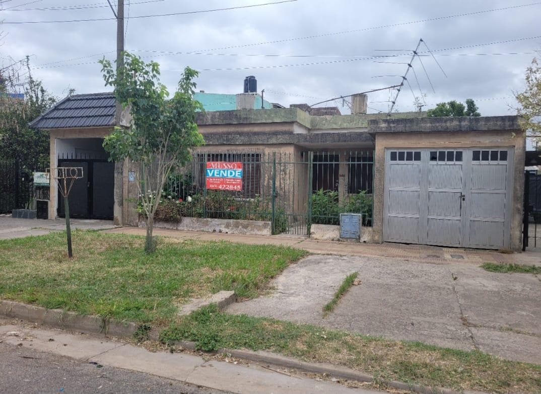 Casa en VENTA : Santa Cruz 866 San Lorenzo Santa Fe - 1
