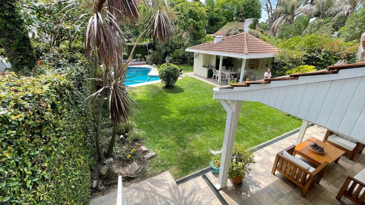 Venta o Alquiler ESPLENDIDA Casa - 4Dorm mas Dependencia - La Lucila - Vicente Lopez - 1
