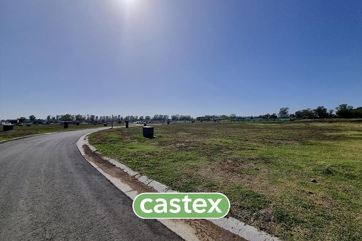 Lote en vente en Santa Elisa Pilar del Este - 1