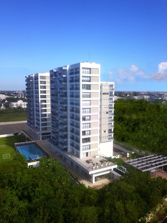SEGURO Y EXCLUSIVO CONDOMINIO EN VENTA CANCUN - 1