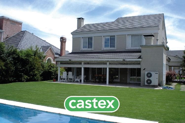 Casa de cuatro ambientes en venta en La lomada de Pilar - 1