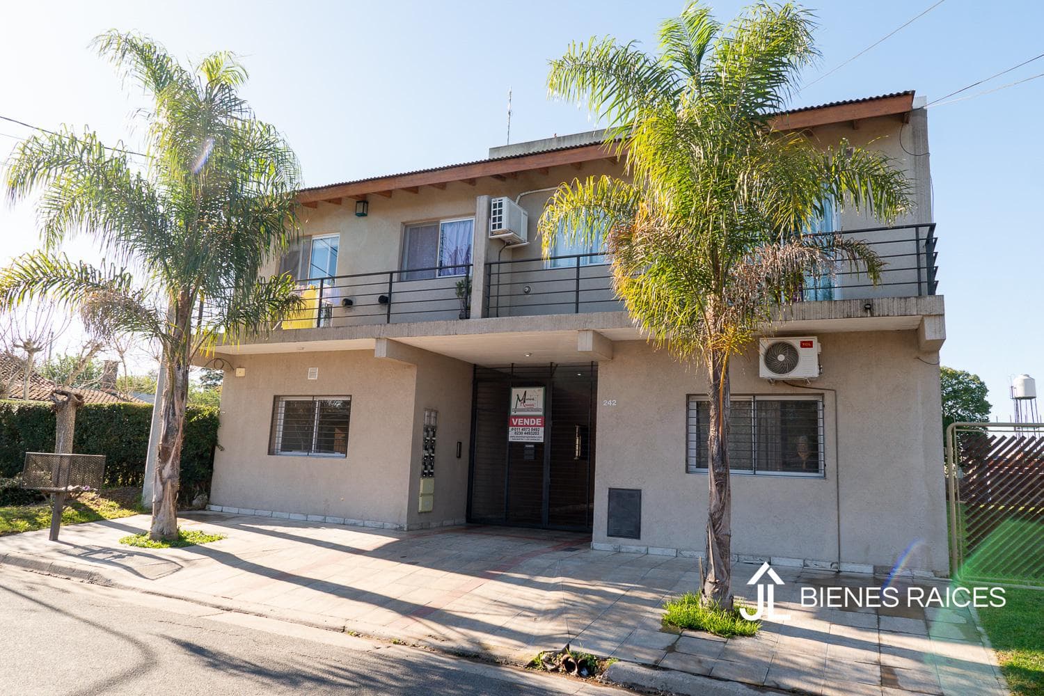 Departamento en venta en zona céntrica de Los Cardales - 1
