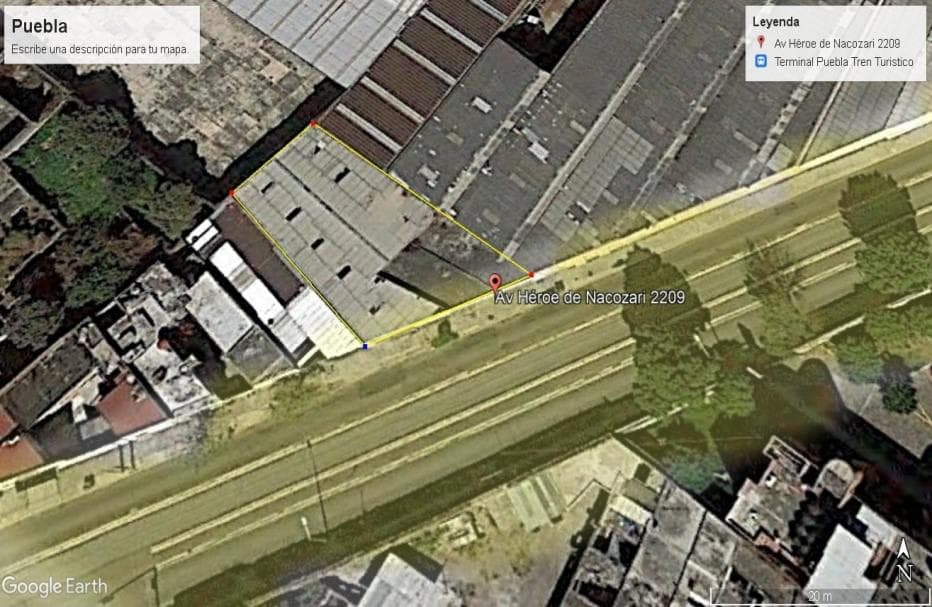 Venta de Bodega con oficinas y local comercial - 1