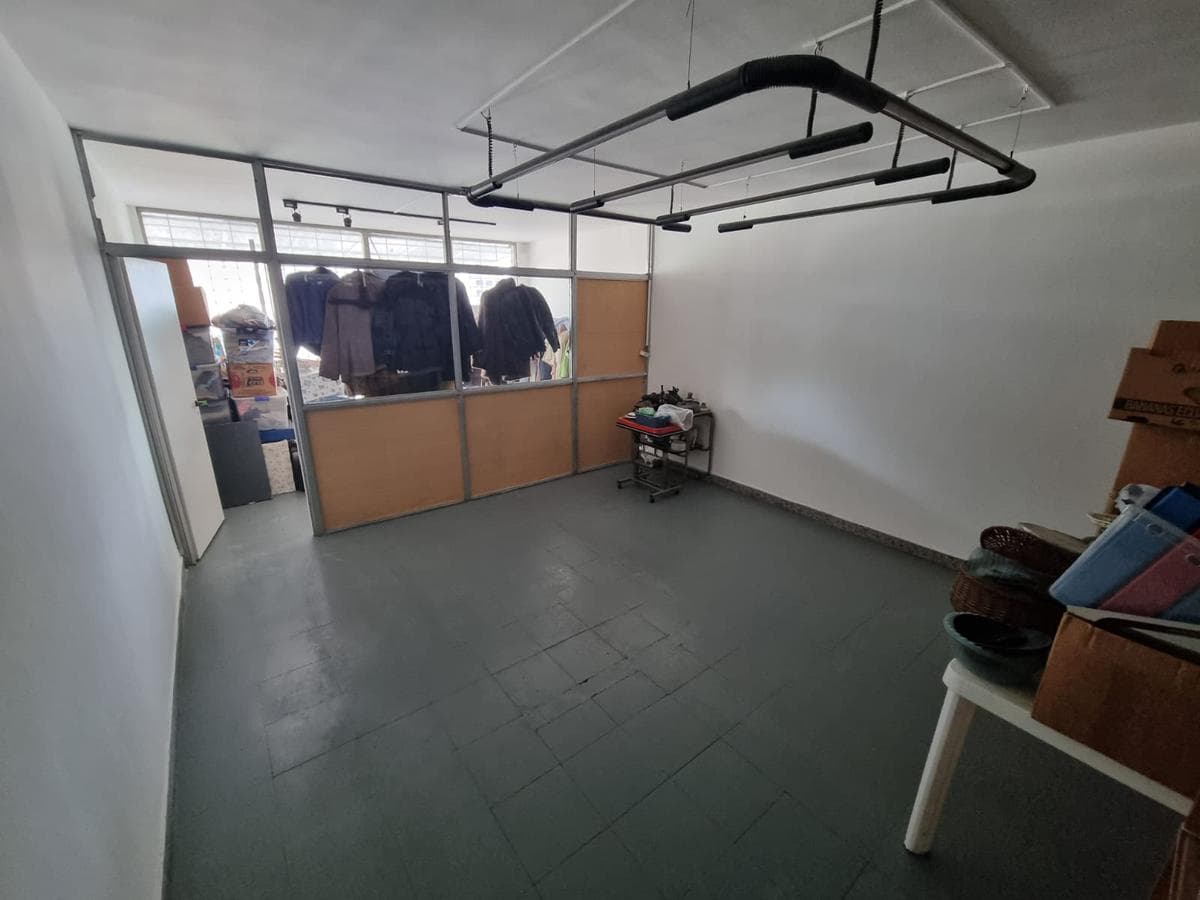 OFICINA 48M2 SOBRE AVENIDA TRIUNVIRATO - VILLA URQUIZA - 1