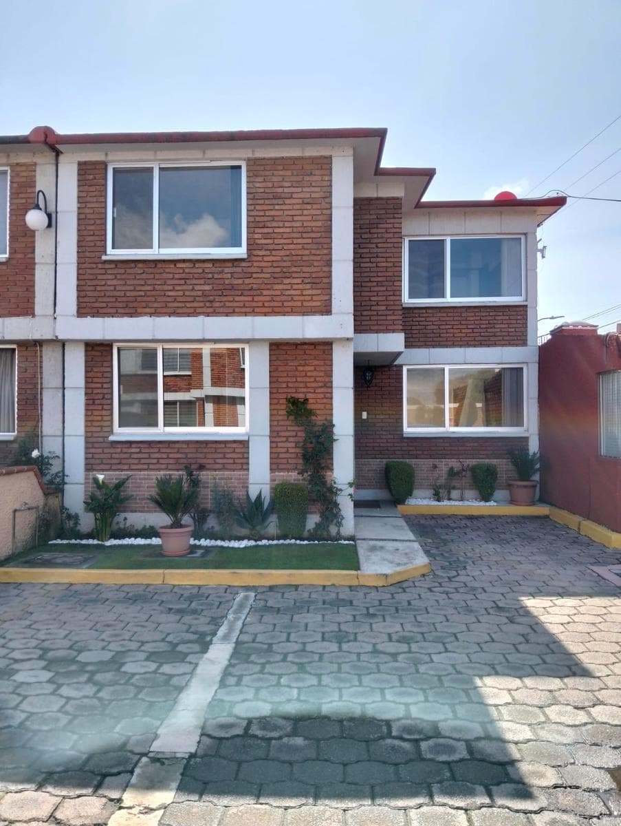 CASA EN RENTA, VILLAS SAN AGUSTIN, METEPEC - 1