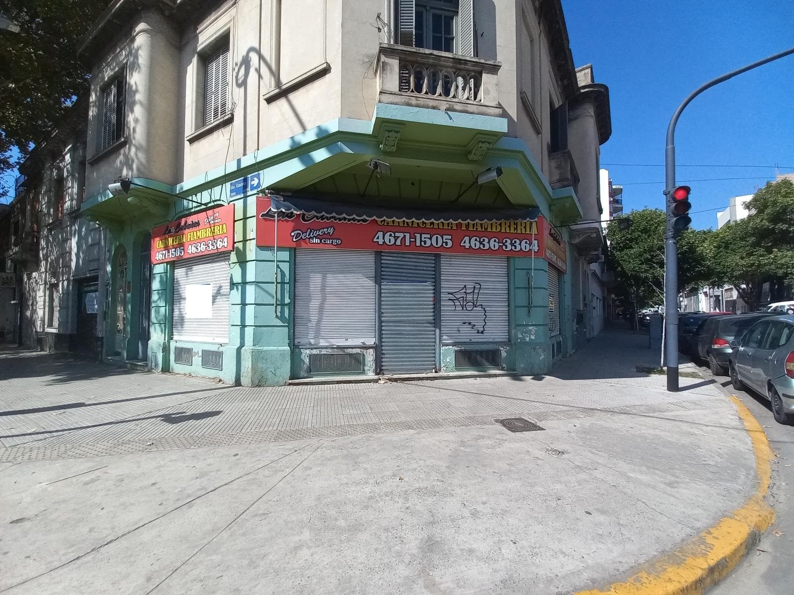 MB Local en esquina sobre Av. Gaona- Floresta - 1