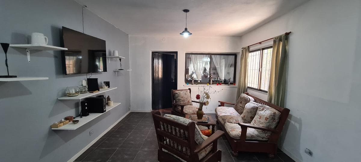 Casa Interna de 2 Dormitorios - Centro de Alta Gracia - 1