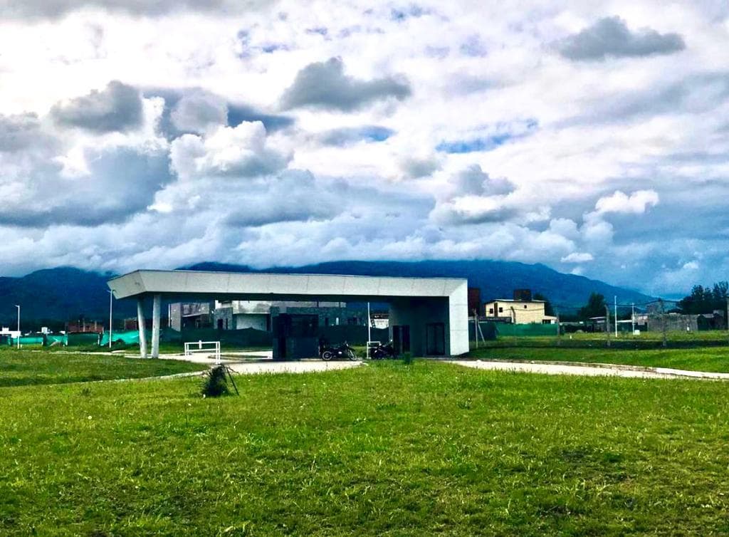 Terreno en Venta Lote en Barrio Privado Las Quintas 2 - 1