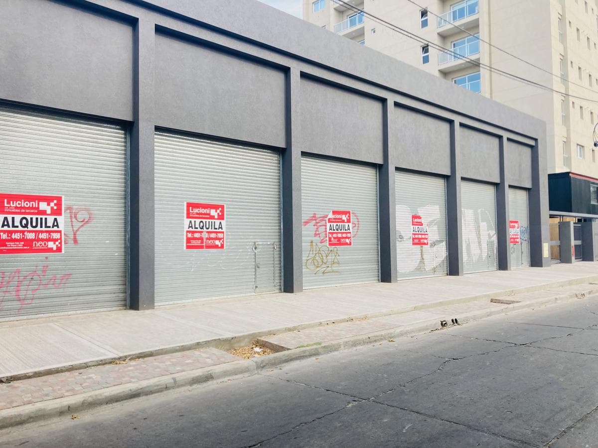 LOCALES A ESTRENAR EN ZONA CENTRICA DE SAN MIGUEL - LAS HERAS AL 1200 A METROS DE AVENIDA PERON - 1