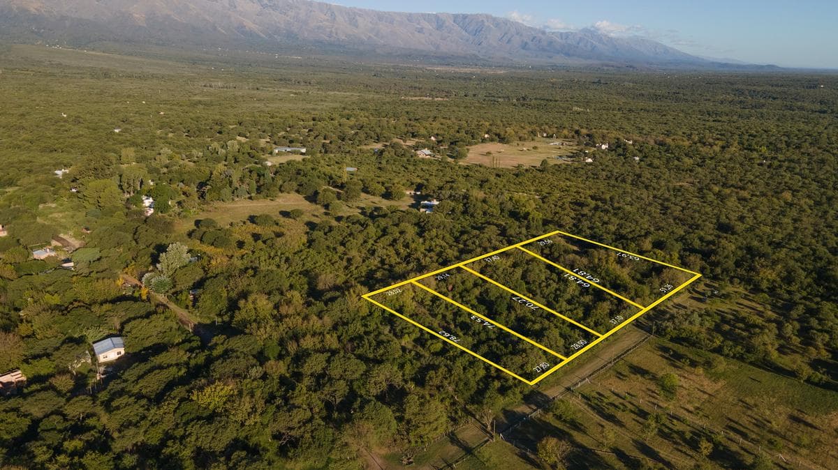 Venta de Terrenos en Villa de Las Rosas Traslasierra Cordoba - 1