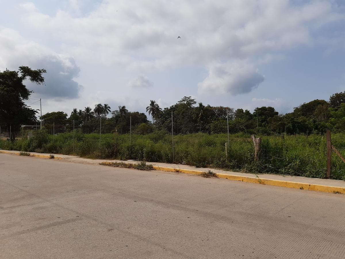 Terreno - Adalberto Santos - 1