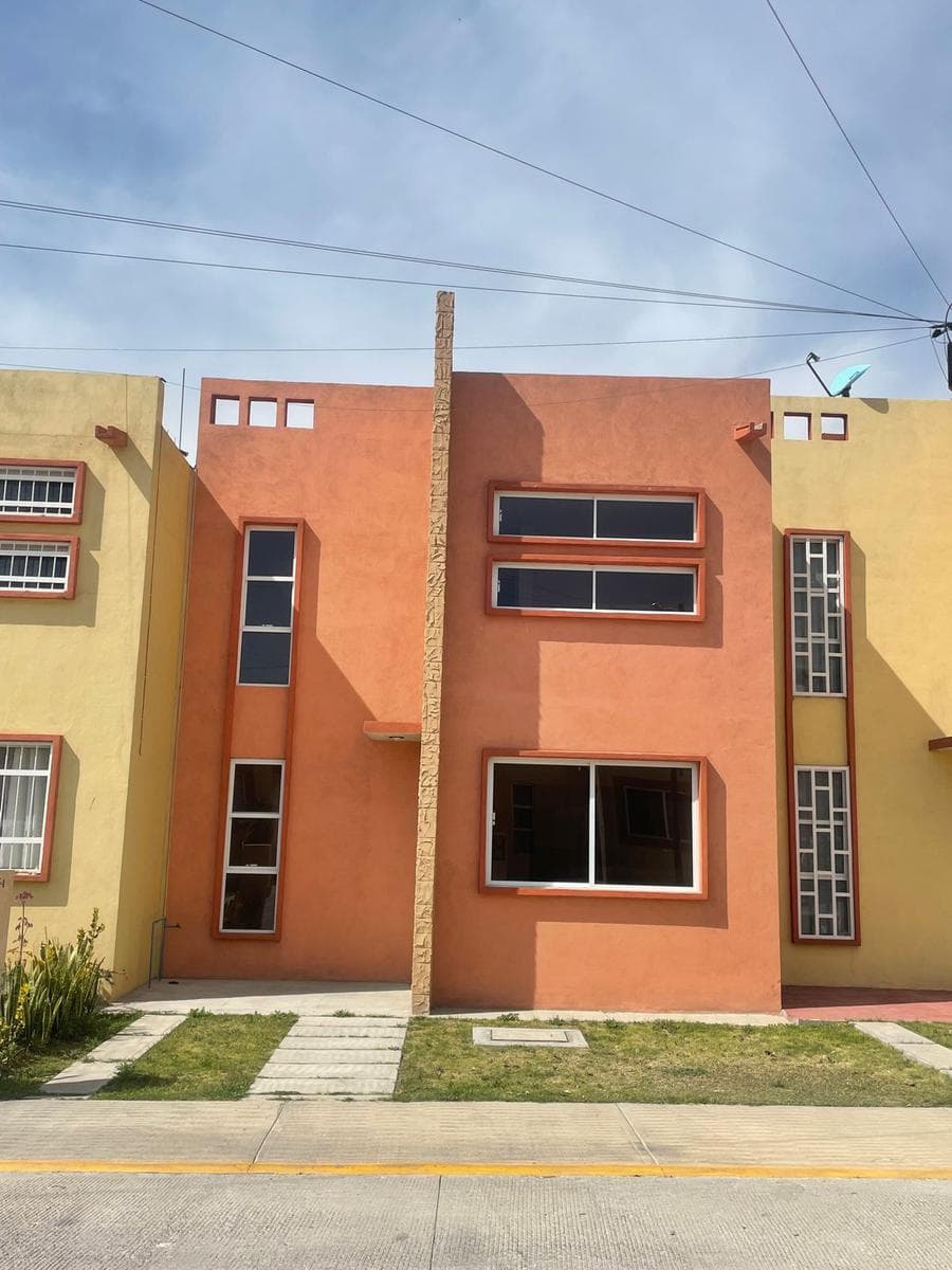 Casa en Venta, La Palma, 3 Recámaras. - 1