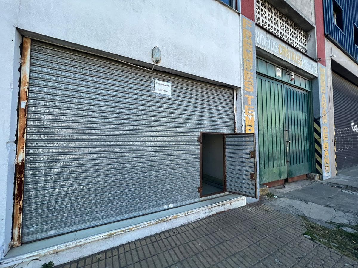 Corvalan 300, Wilde ¡Local comercial en alquiler! - 1