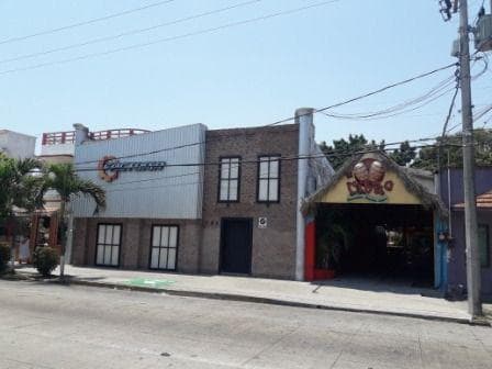 Se vende Oportunidad como Terreno u Oficina en Prim - 1