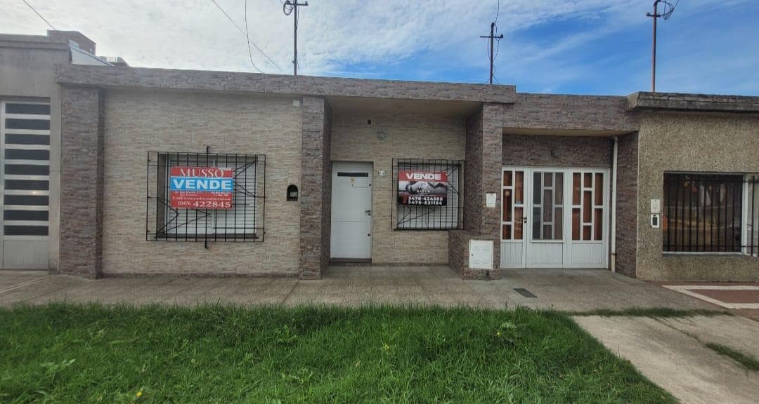 Casa en VENTA : Domingo Porteau 384 San Lorenzo, Santa Fe - 1