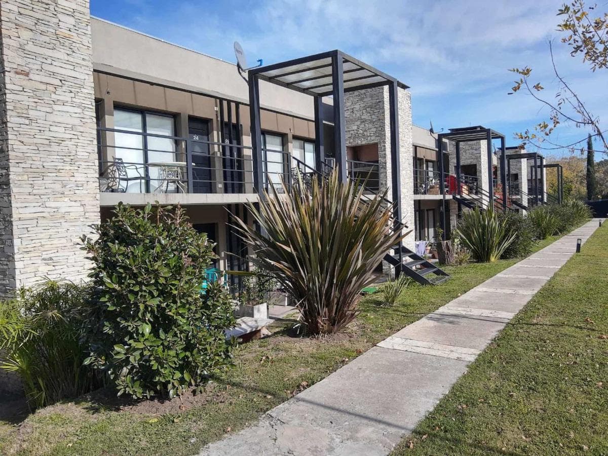 Departamento en venta - 1 dormitorio 2 baños - 60mts2 - Exaltacion De La Cruz - 1