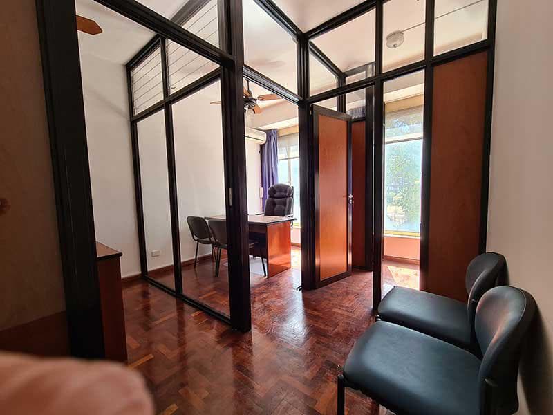 Oficina de 19 m² en pleno centro de San Martín - 1