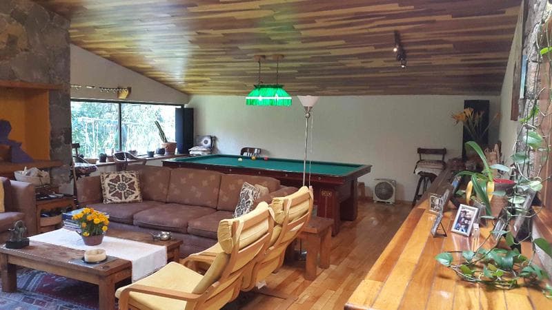 Residencia 1,333 m2 en fracc. ecológico con Casa Club, alberca techada - 1