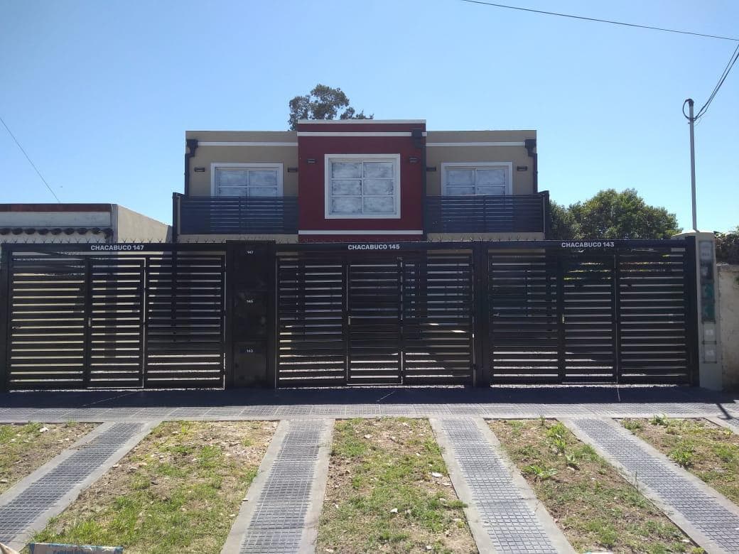 DUPLEX A ESTRENAR EN VENTA EN MARCOS PAZ - 1