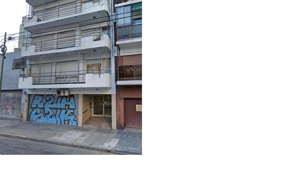 Local en alquiler sobre Av. Juan B. Justo - 1