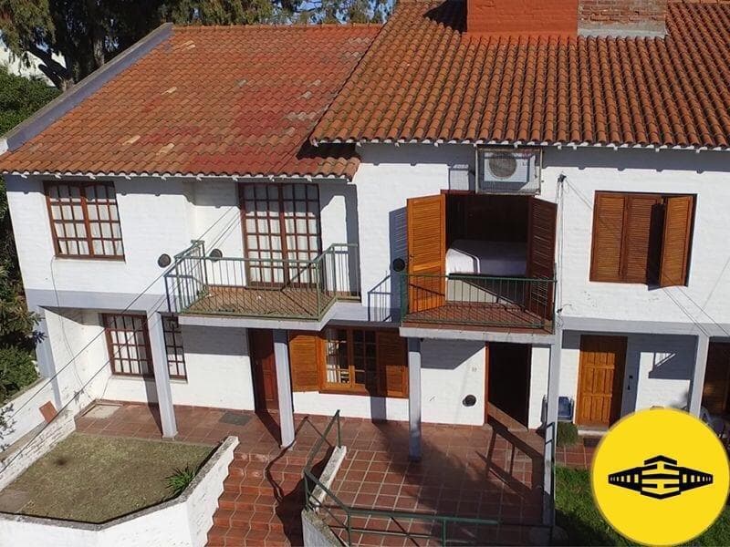 DUPLEX EN VENTA O PERMUTA - MONTE HERMOSO - 1