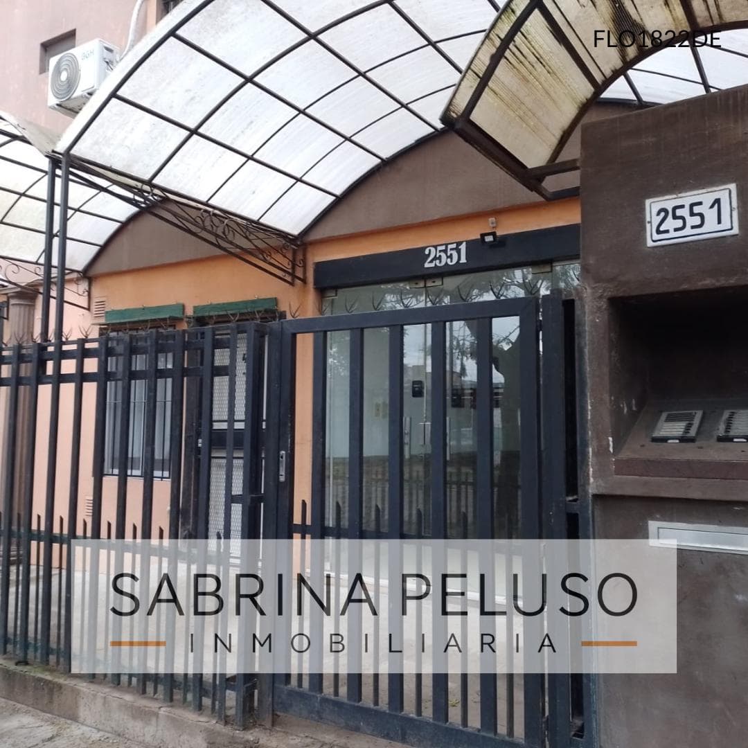 VENTA DEPARTAMENTO MORENO - 1