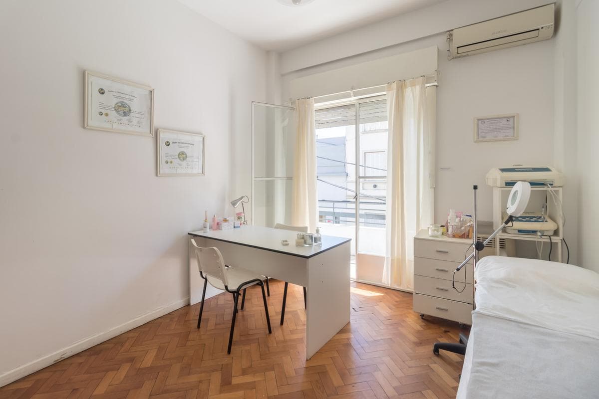 OFICINA EN VENTA O ALQUILER - BARRACAS - BALCON - AV MARTIN GARCIA 800 - 1