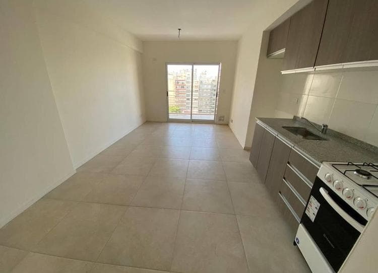 VENTA 2 AMB A ESTRENAR EN FLORES - 1