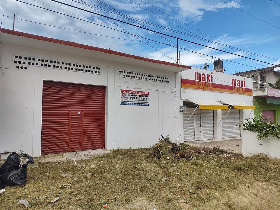 Bodega en venta en Chetumal cerca del centro. 160 m2 - 1