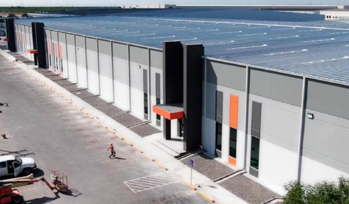 Bodega Industrial en Reynosa Tamps de 7,455 m2 - 1